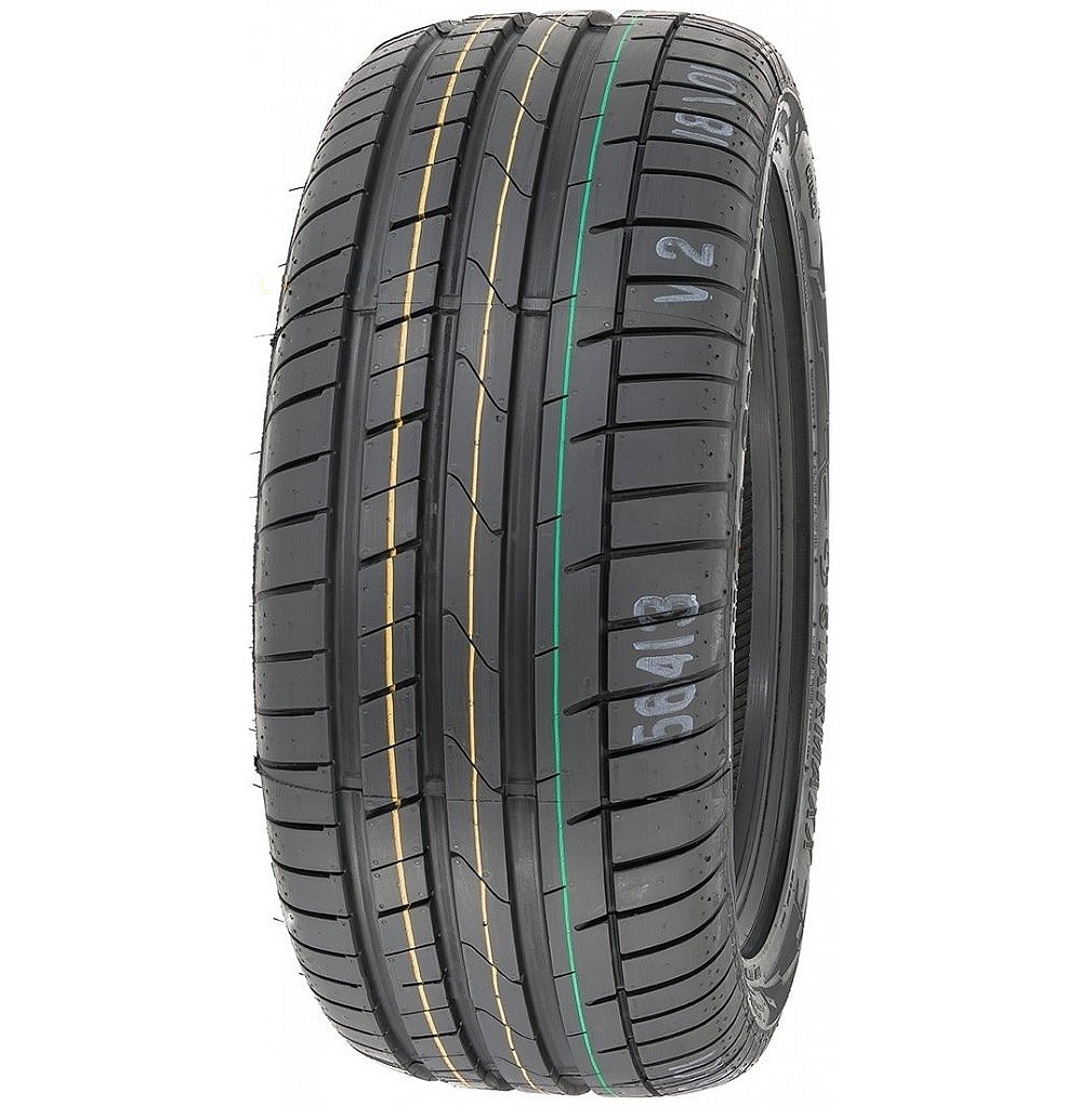 245/40 R19 Starmaxx Ultrasport ST760 94W Run Flat 245/40 R19 Starmaxx Ultrasport ST760 94W Run Flat