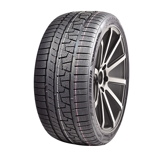 225/40 R19 Royal Black Royalwinter UHP 93V XL 225/40 R19 Royal Black Royalwinter UHP 93V XL